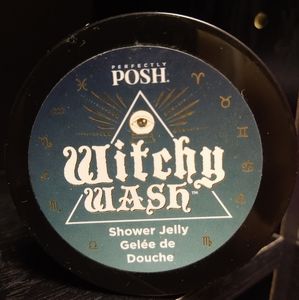 Perfectly Posh Witchy Wash